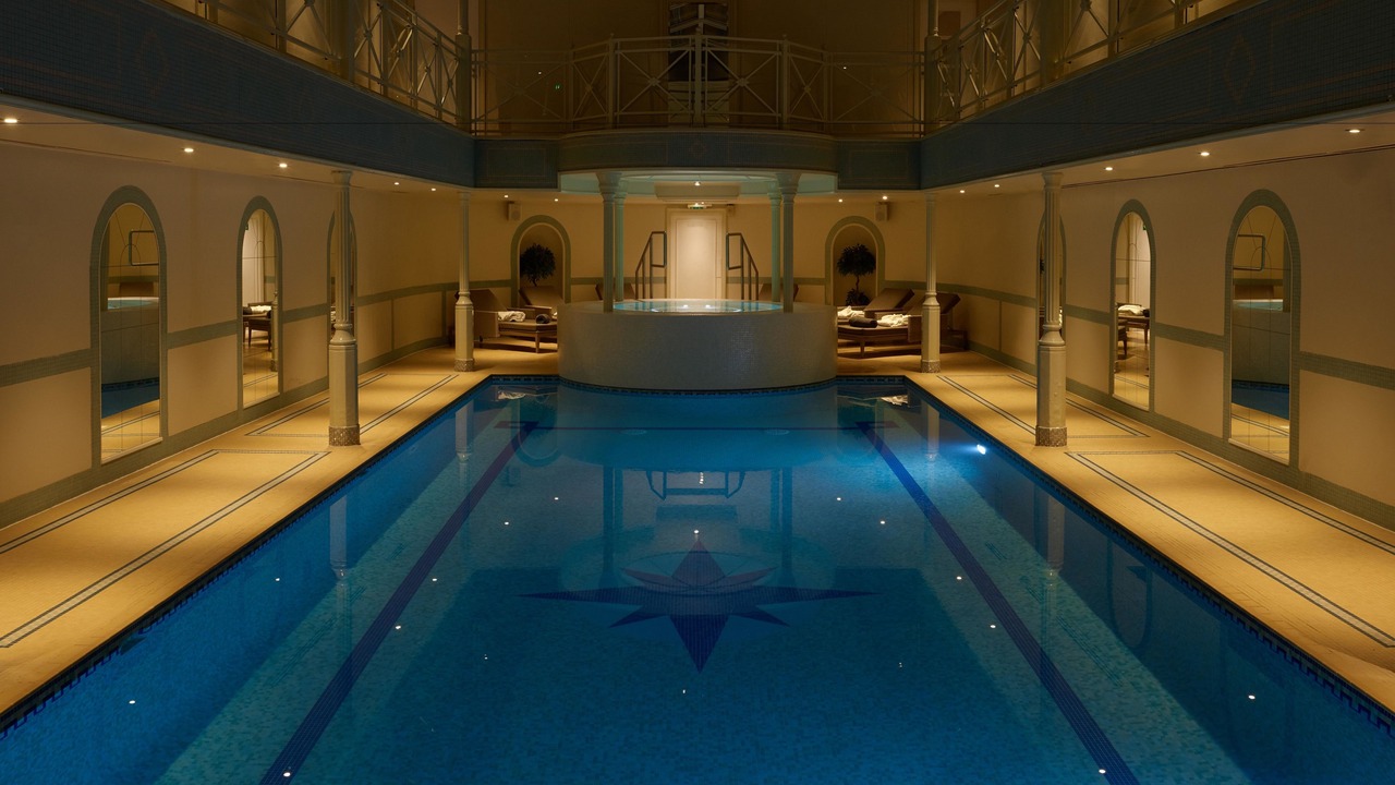 Photo of Bedroom in Broadway