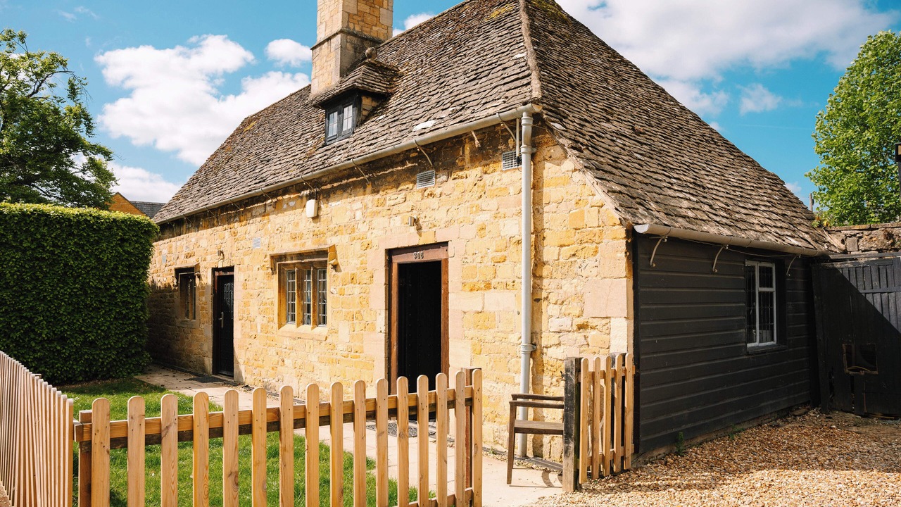 Photo of Outdoor in Broadway