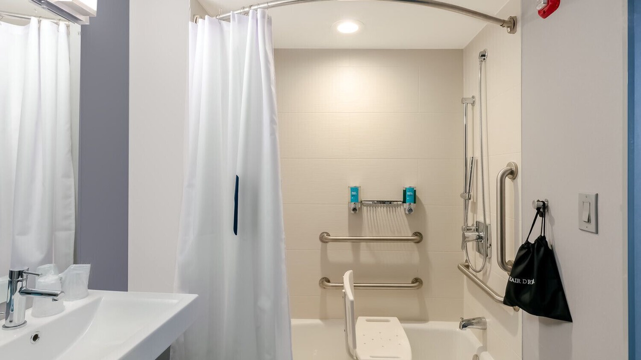Photo of Bathroom in Harbison