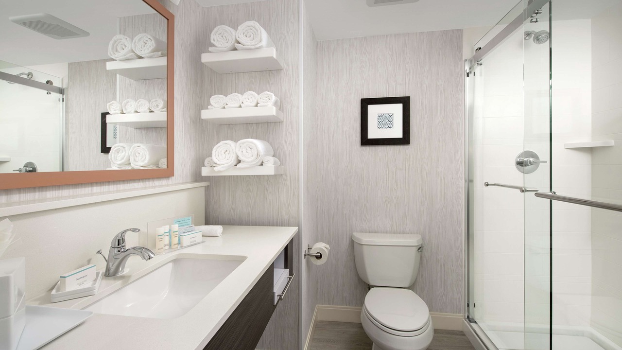 Photo of Bathroom in Marathon