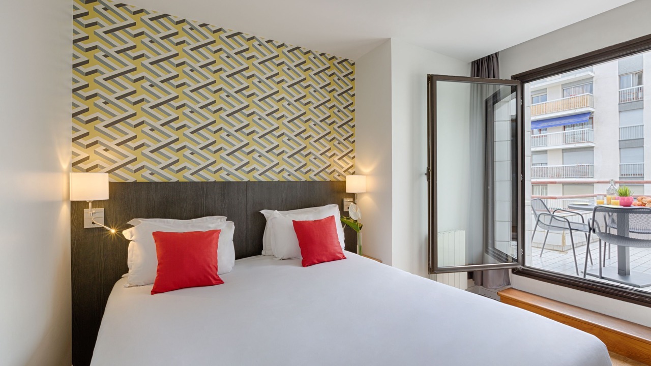 Photo of Bedroom in Quartier de la Salpetriere