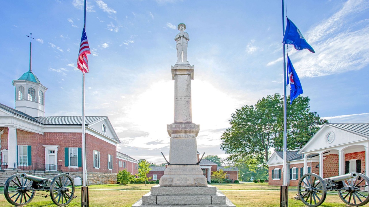 Photo of Others in Appomattox