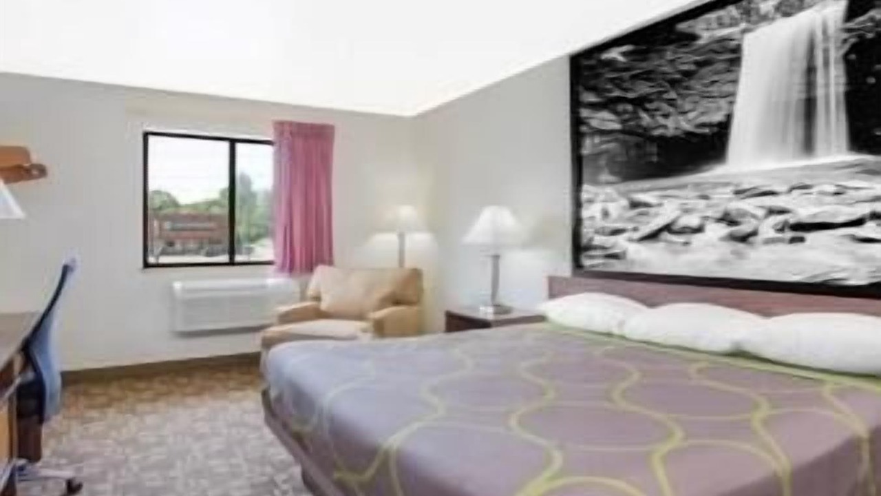Photo of Bedroom in Appomattox