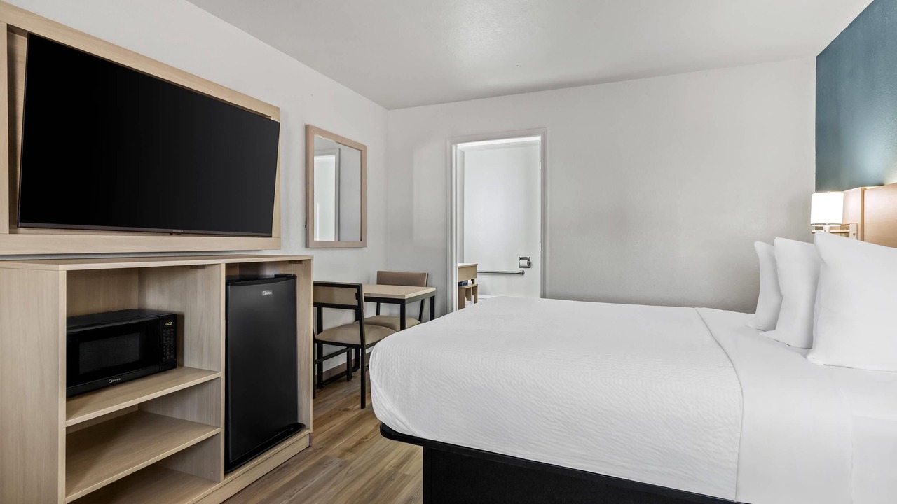 Photo of Bedroom in Muskogee