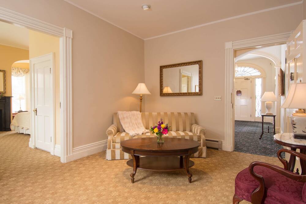 Photo of Others in Middlebury