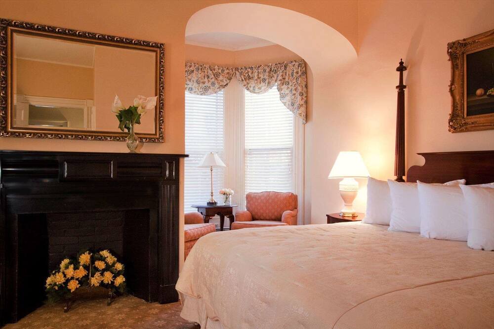 Photo of Others in Middlebury