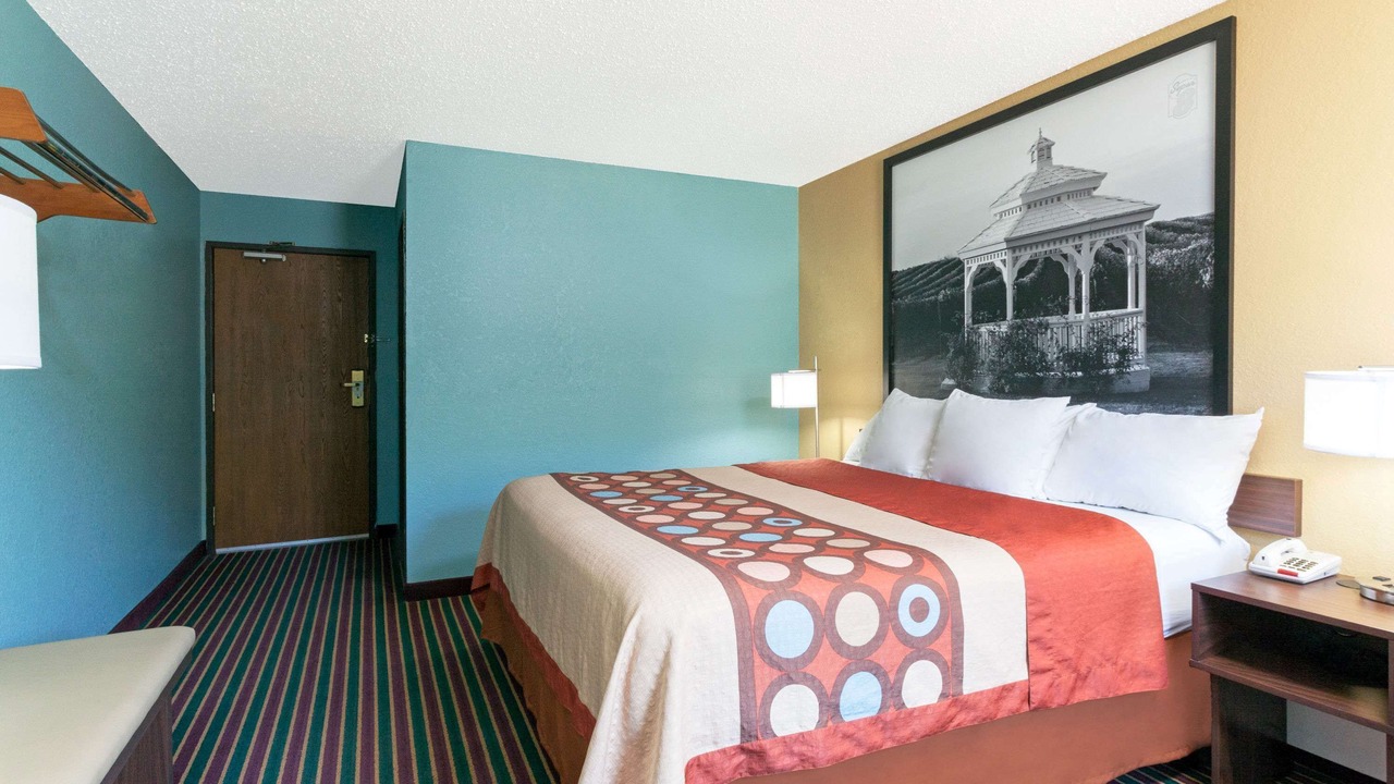 Photo of Bedroom in Bath