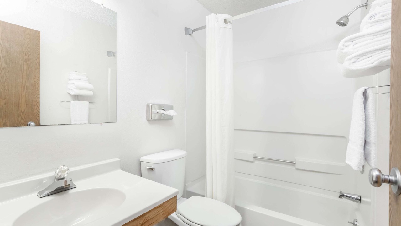 Photo of Others in Sidney