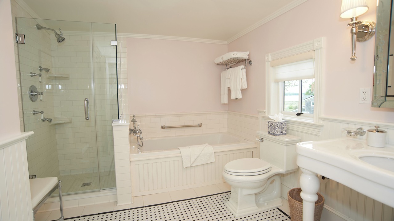 Photo of Bathroom in Old Saybrook Center