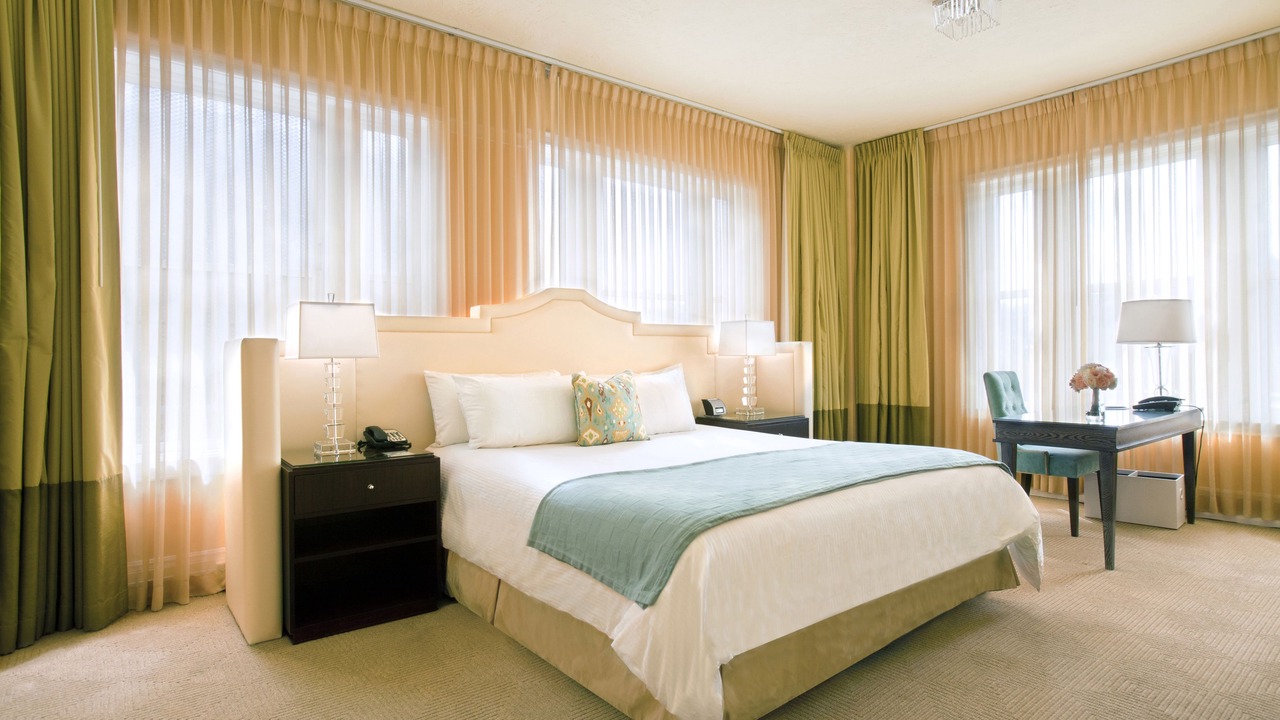 Photo of Bedroom in Goose Hollow