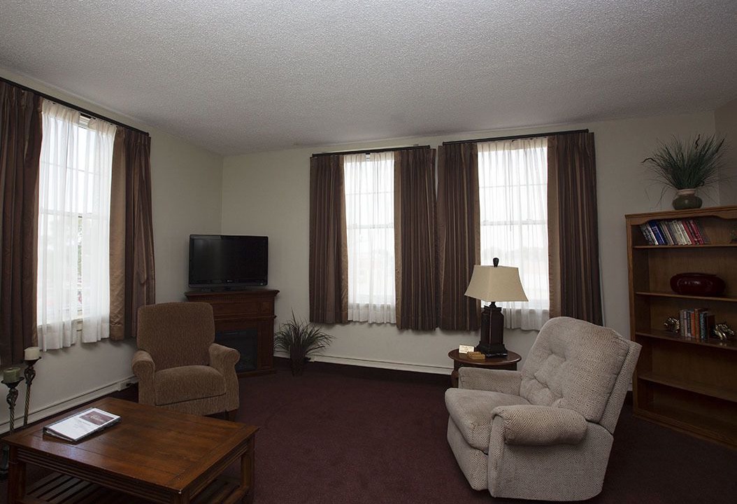 Photo of Livingroom in Broken Bow