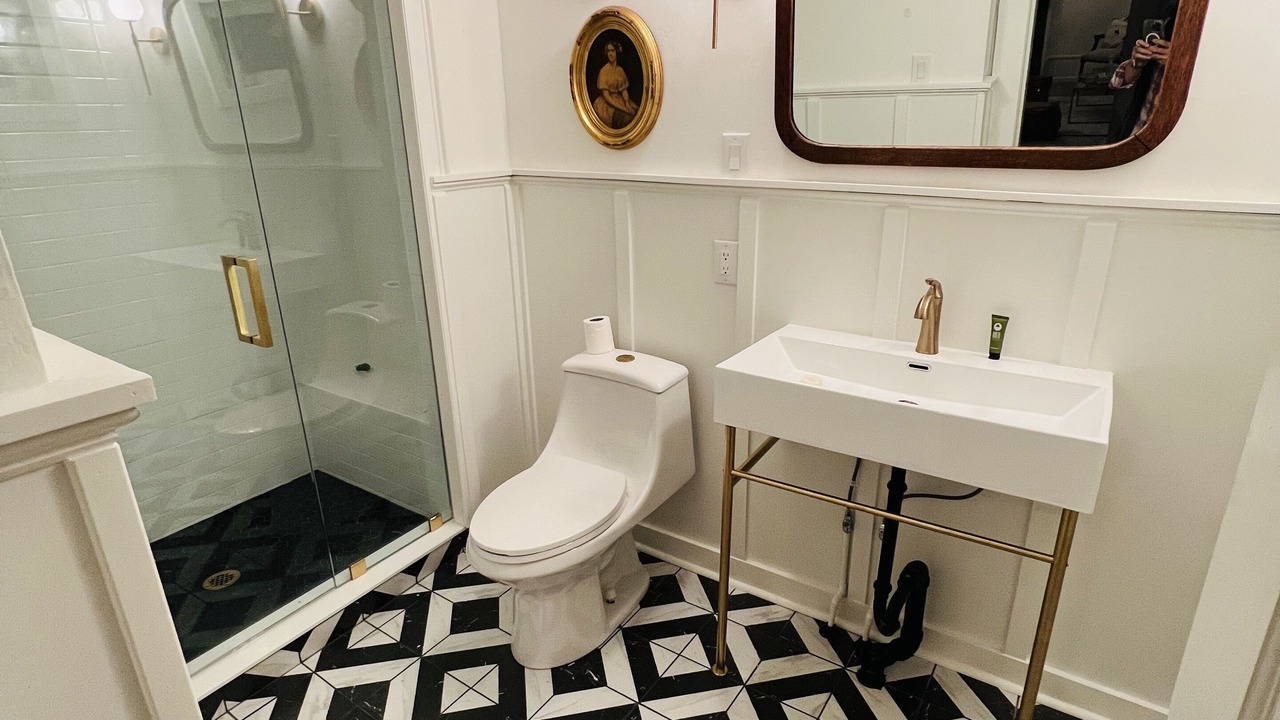 Photo of Bathroom in Corinth