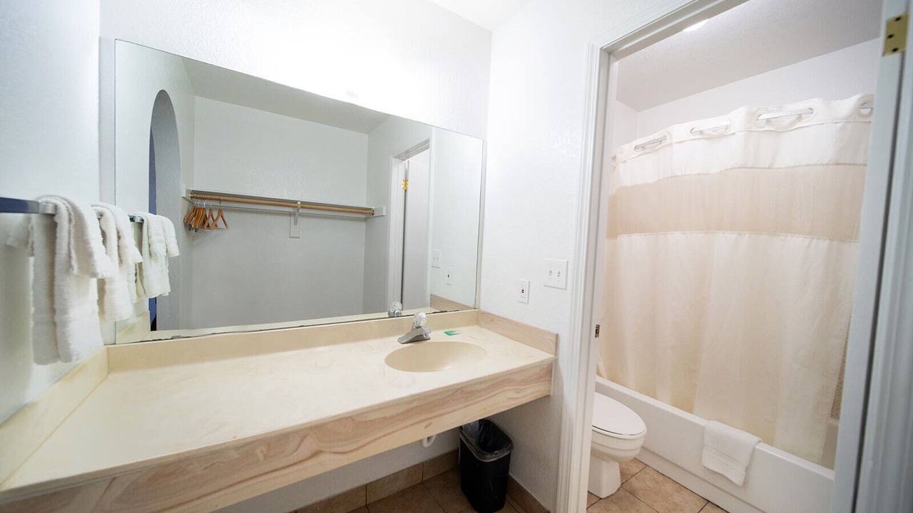 Photo of Bedroom in Mesa