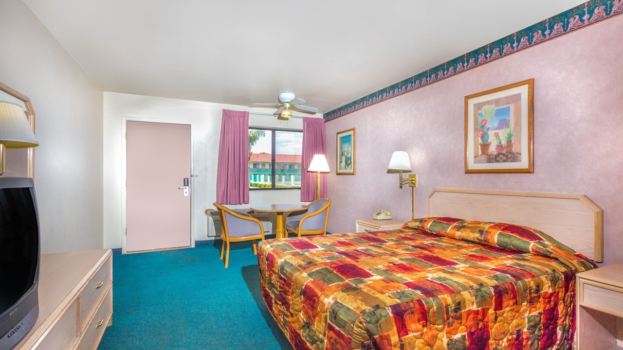 Photo of Bedroom in Mesa