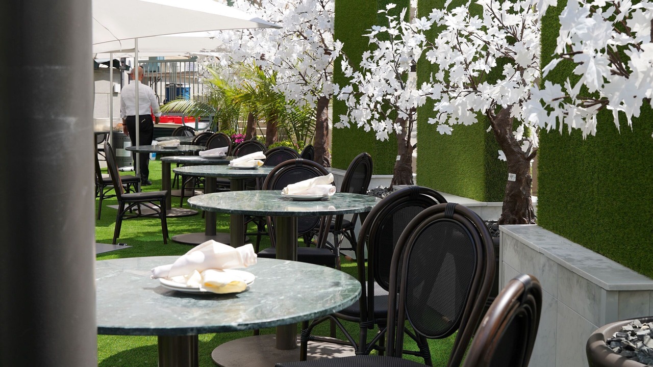 Photo of Patio Balcony in Downtown Winnipeg