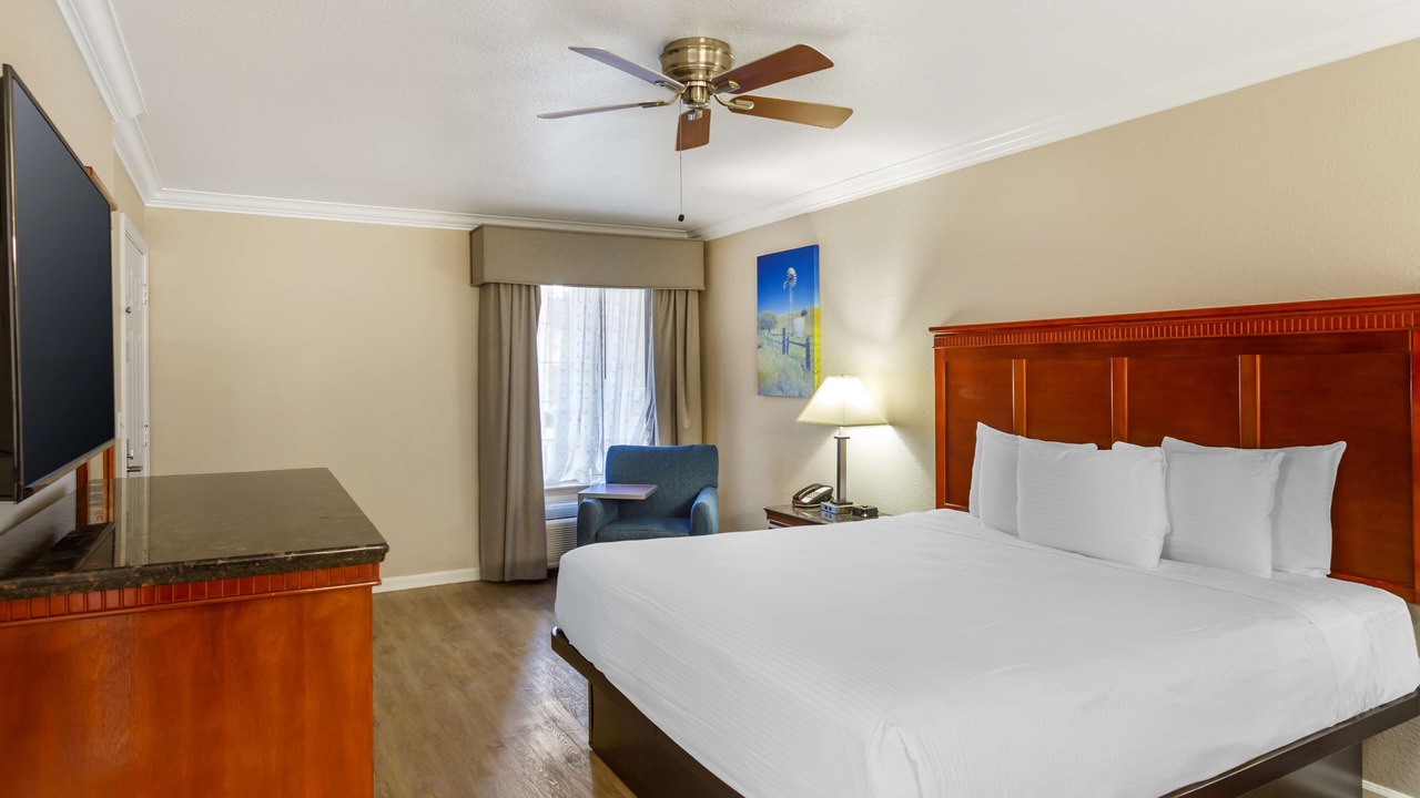 Photo of Bedroom in Greenacres