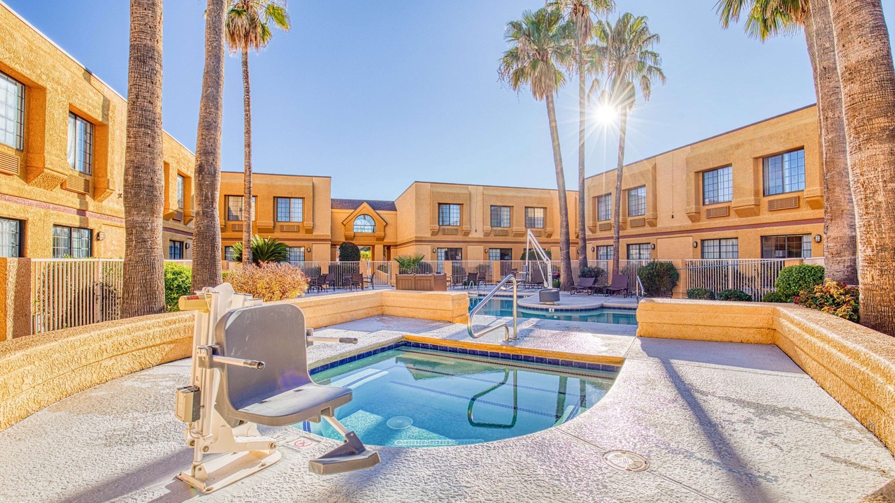 Photo of Outdoor in Green Valley