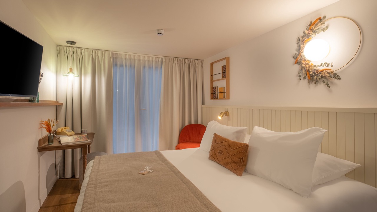 Photo of Bedroom in Richard Vitton - Chambovet