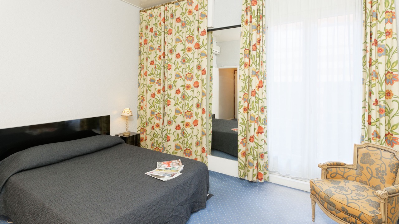 Photo of Bedroom in Saint-Georges