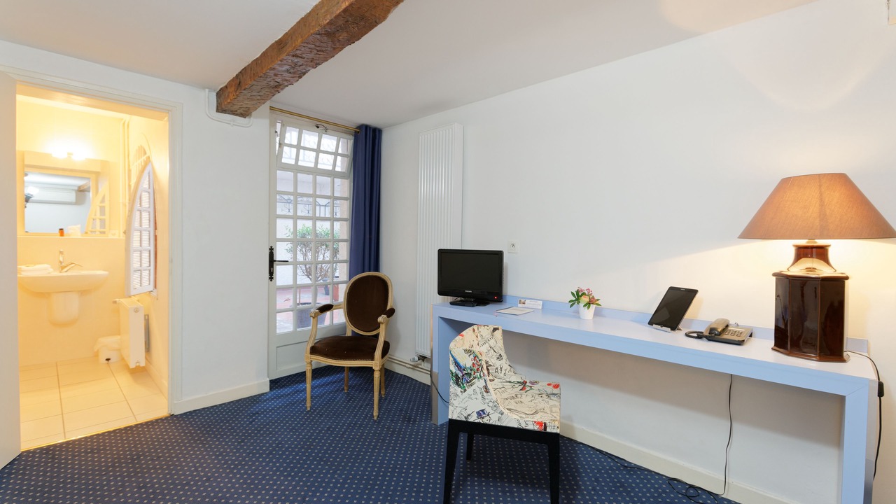 Photo of Bedroom in Saint-Georges