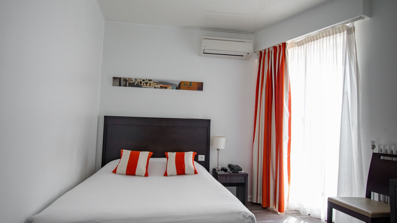 Photo of Bedroom in Beaulieu-sur-Mer