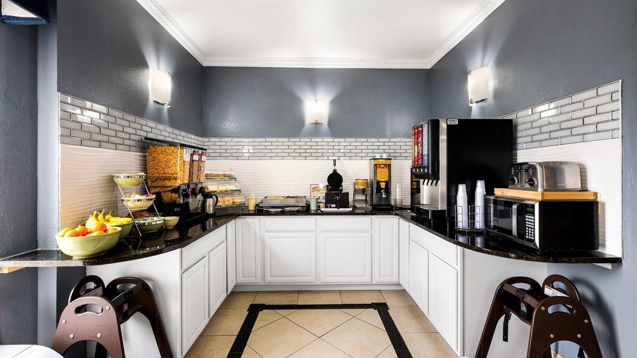 Photo of Others in Mohawk