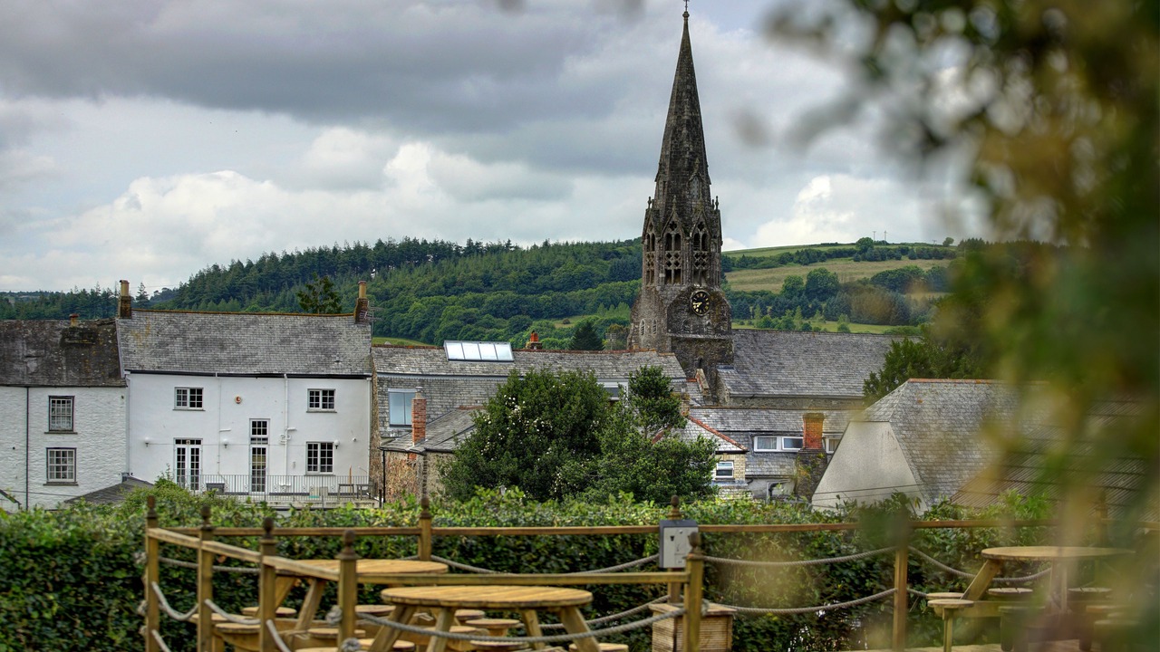 Photo of Buildings in Lostwithiel