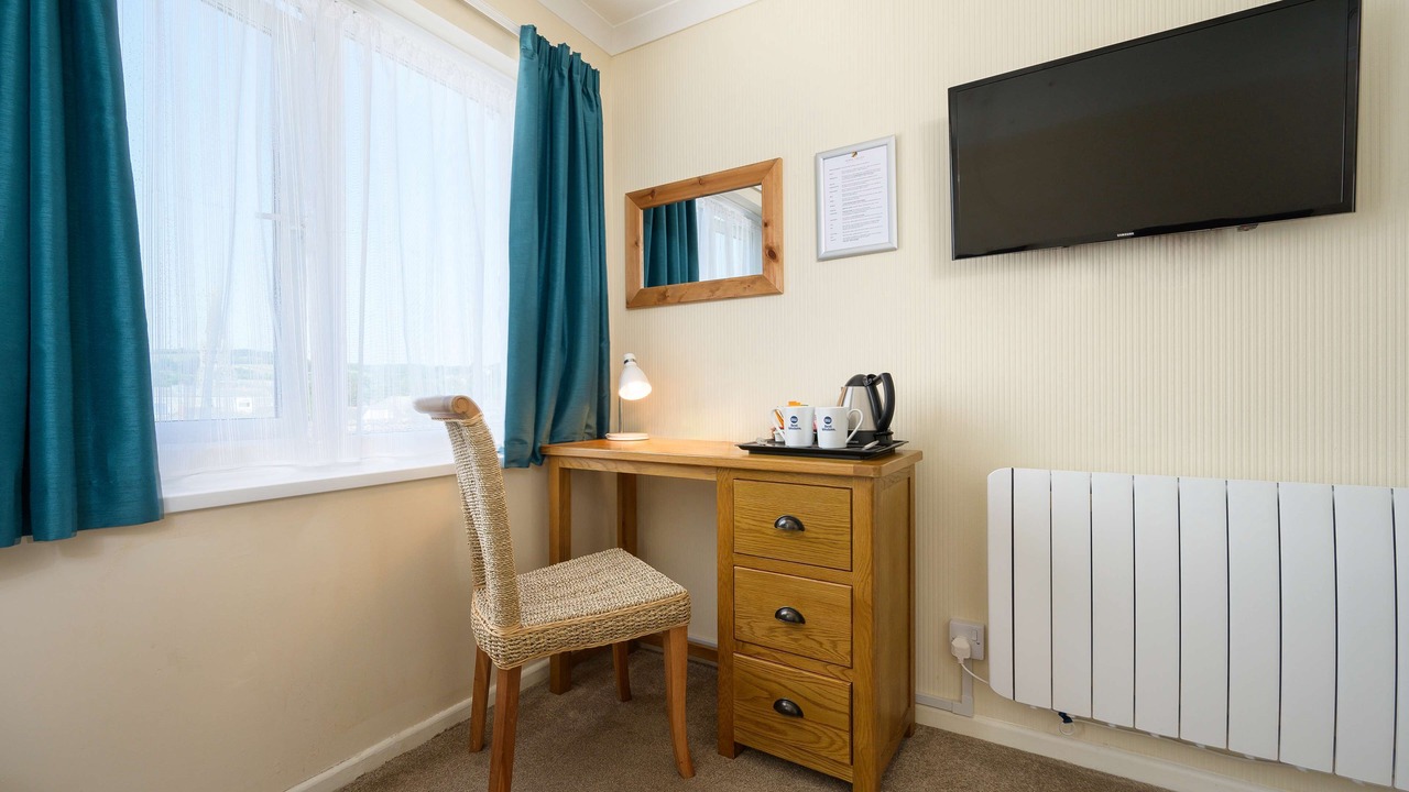 Photo of Bedroom in Lostwithiel