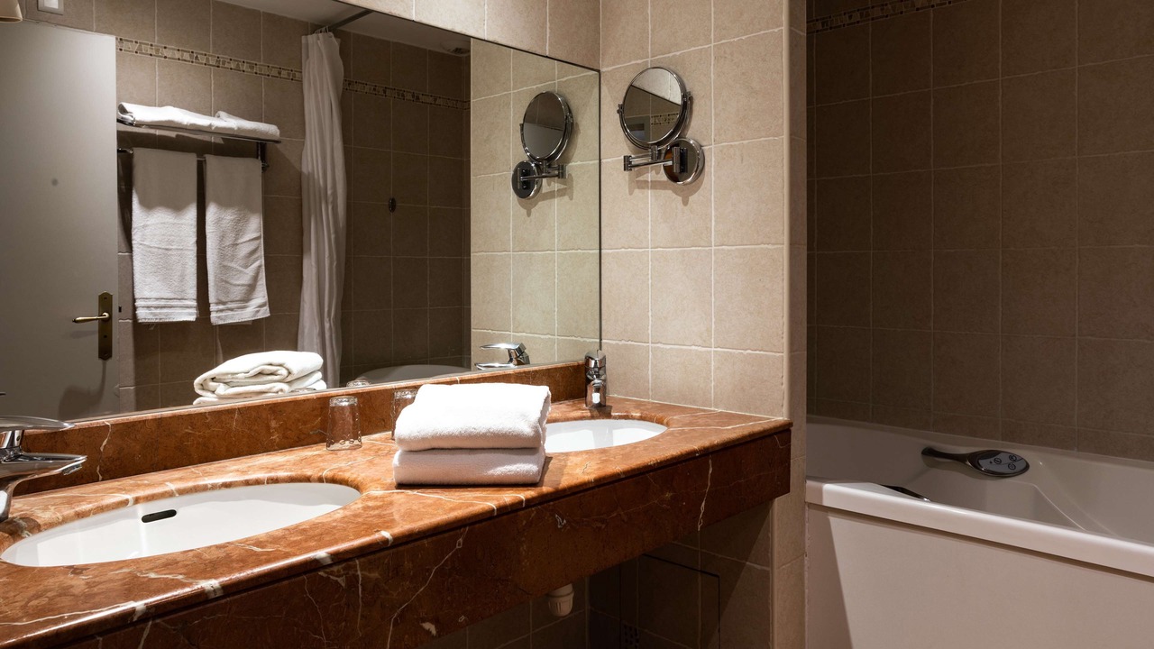 Photo of Bathroom in Route d'Arles