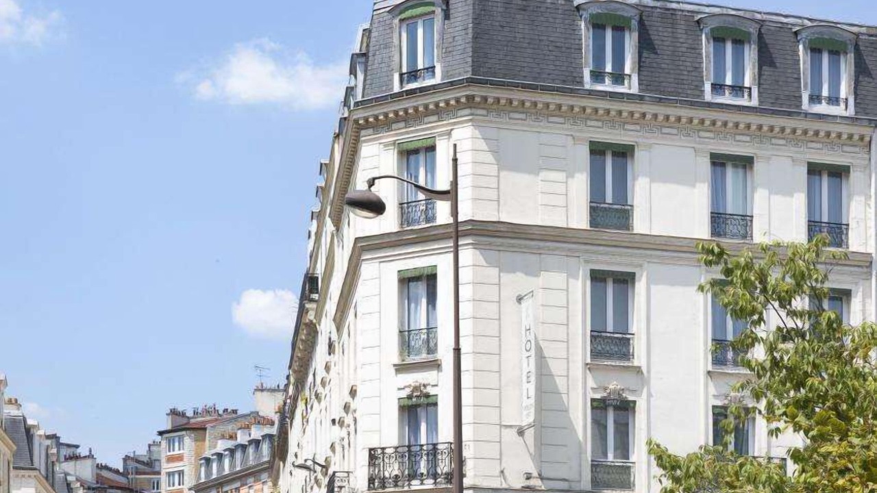 Photo of Buildings in Plaisance