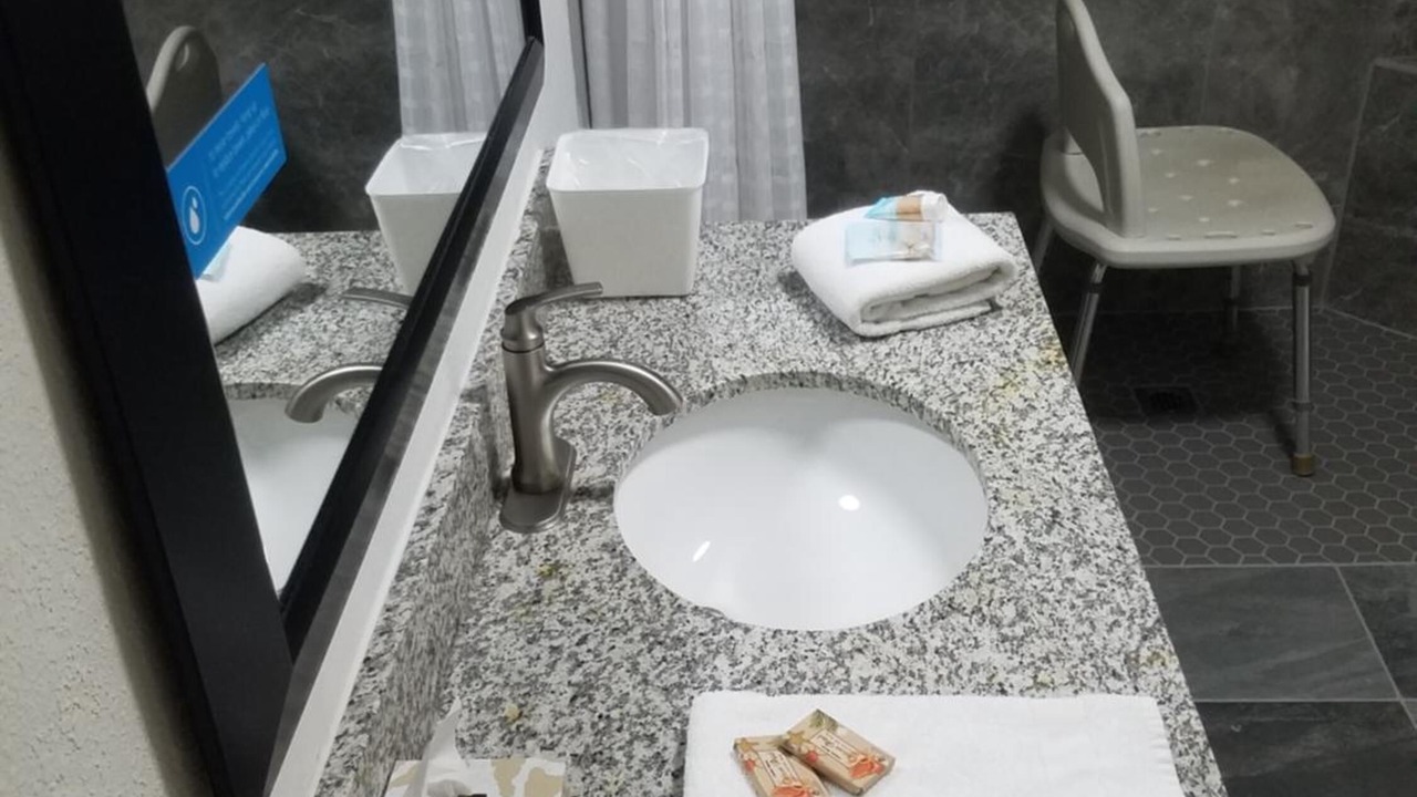 Photo of Bathroom in Sylvania