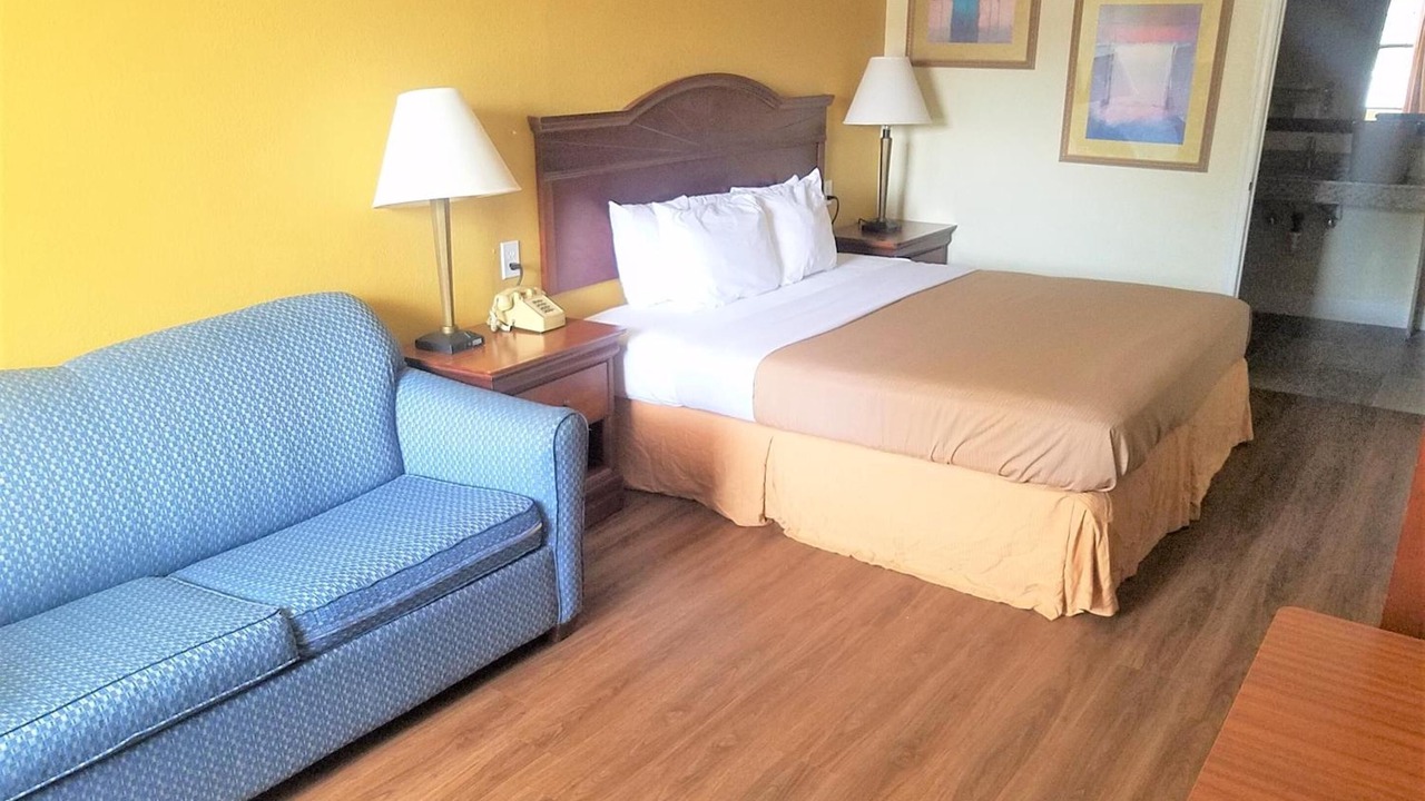 Photo of Bedroom in Sylvania