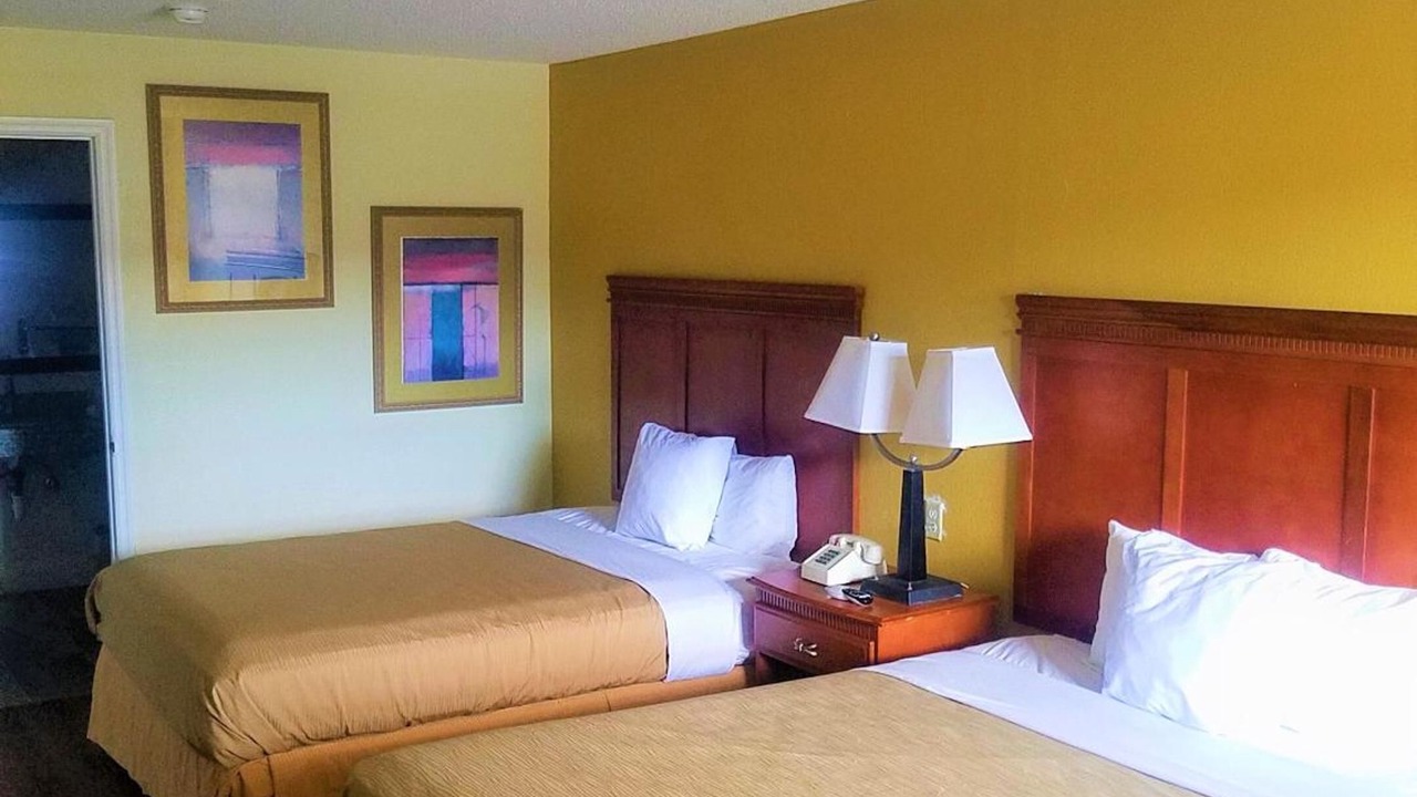 Photo of Others in Sylvania