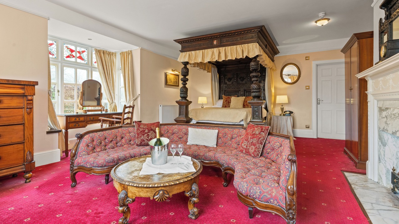 Photo of Bedroom in Two Bridges