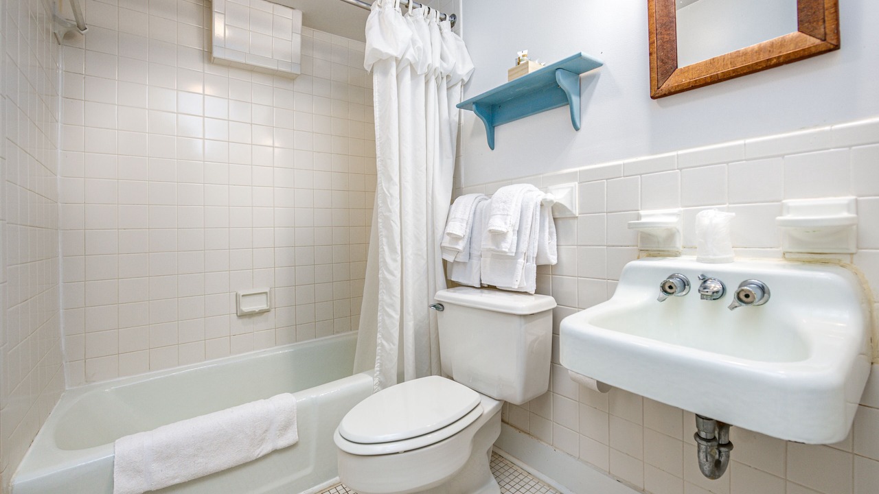 Photo of Bathroom in Middletown