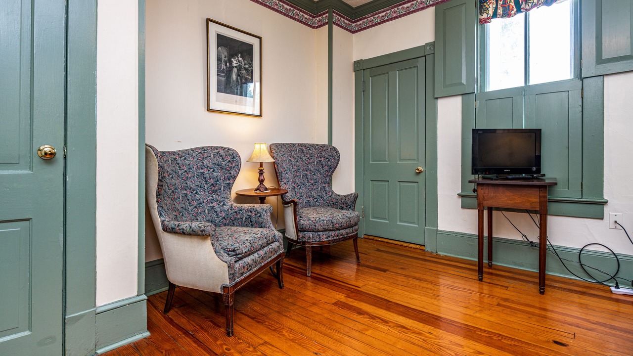 Photo of Bedroom in Middletown