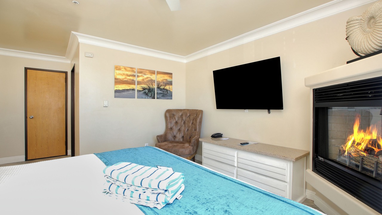 Photo of Livingroom in Downtown