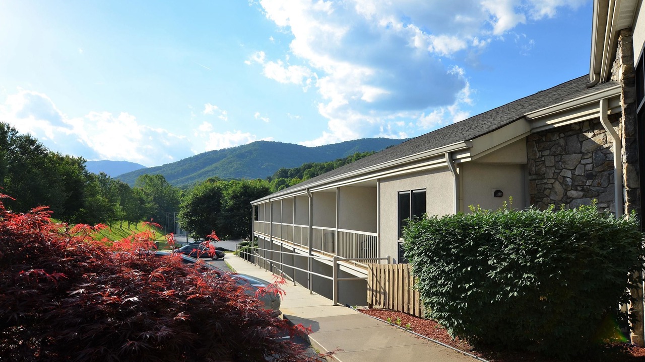 Photo of Patio Balcony in Cherokee