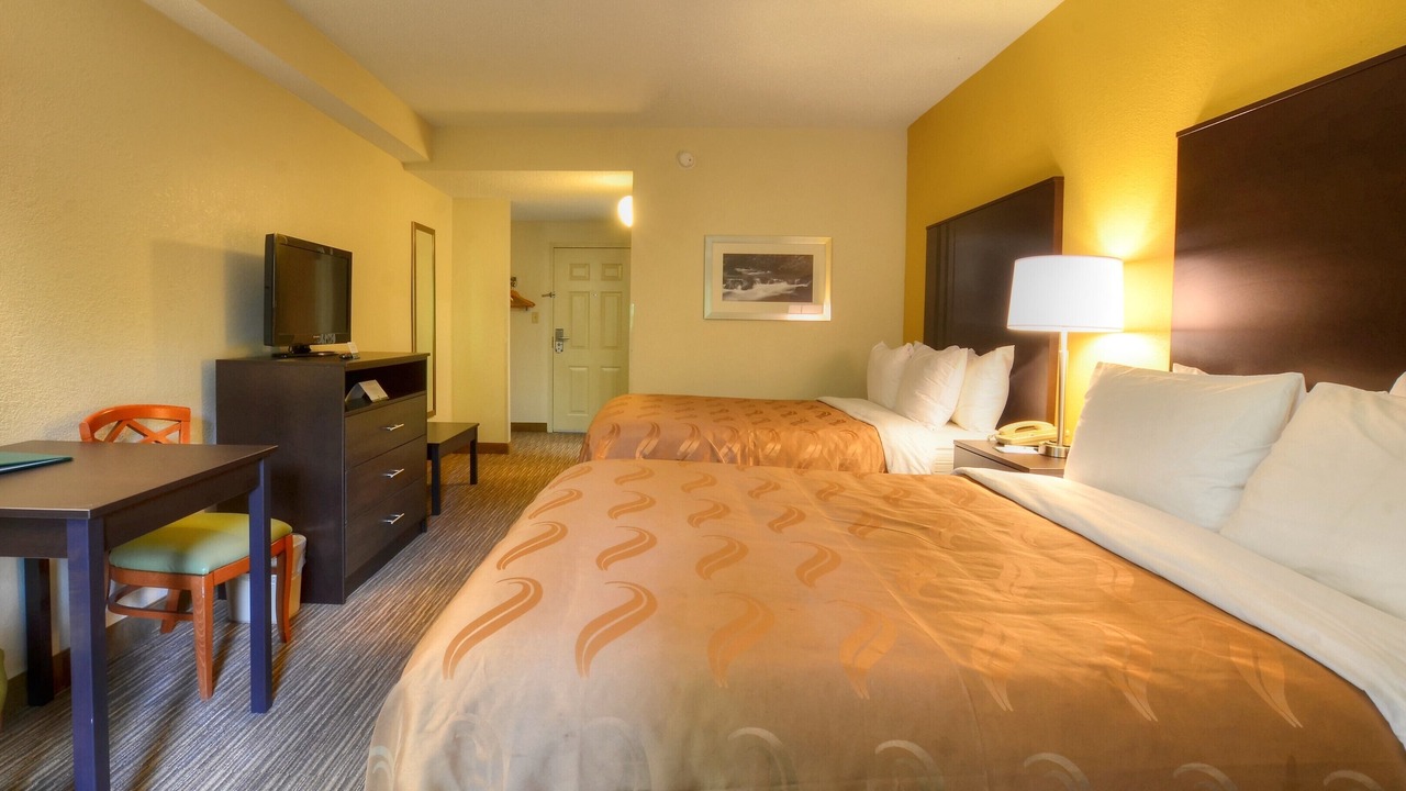 Photo of Bedroom in Cherokee