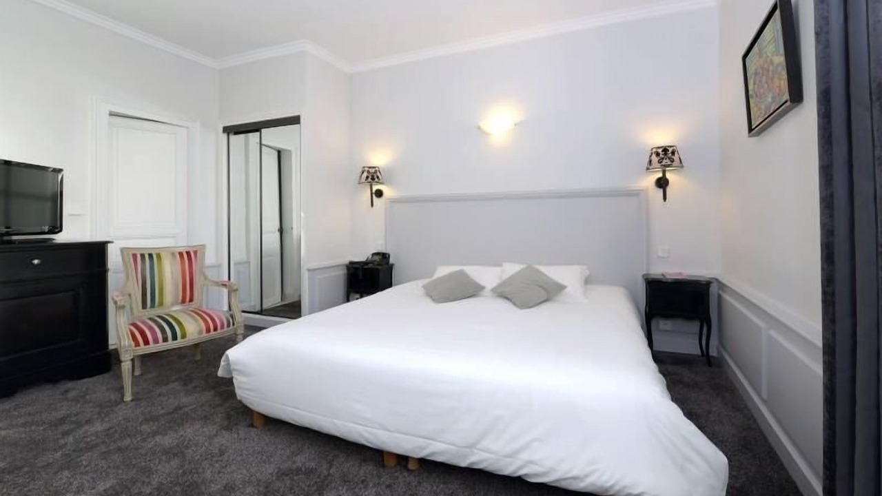 Photo of Bedroom in La Fayette-Eble