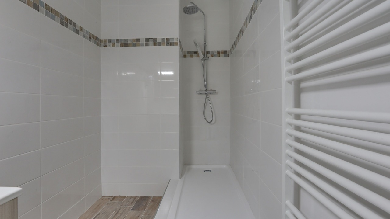 Photo of Bathroom in La Fayette-Eble