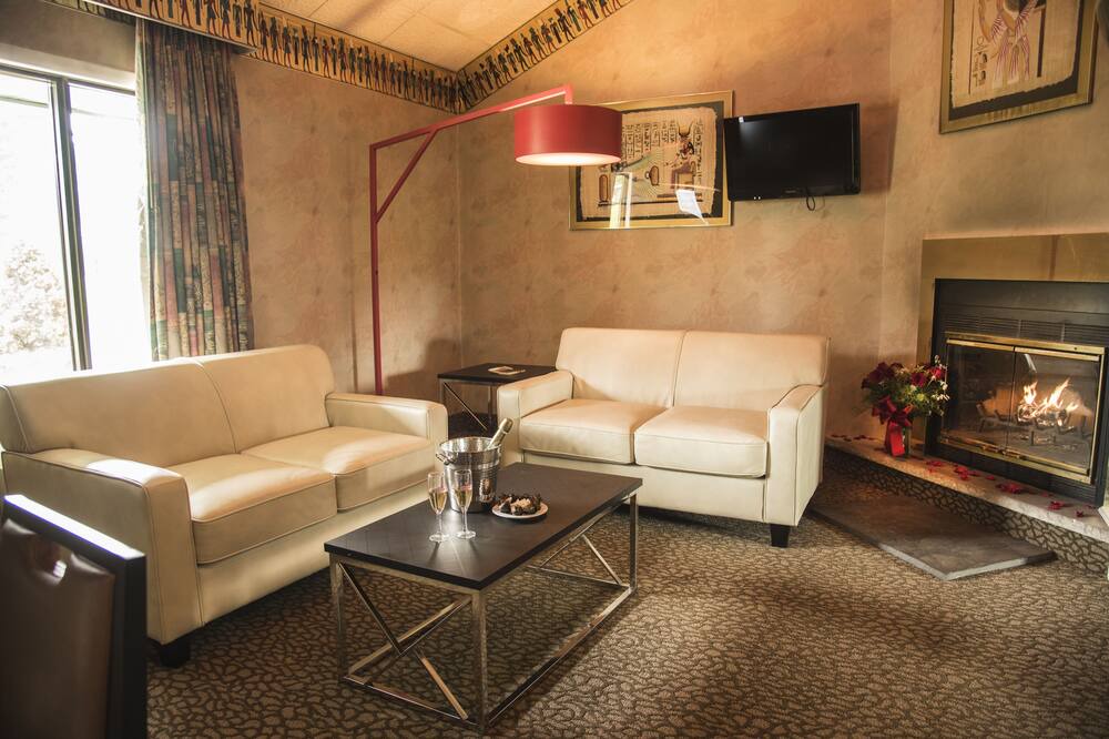 Photo of Livingroom in East Stroudsburg