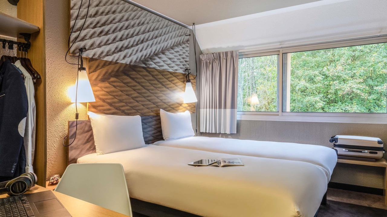 Photo of Bedroom in Jouy-en-Josas