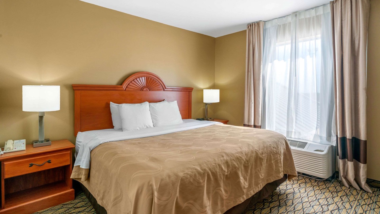 Photo of Bedroom in Jefferson City
