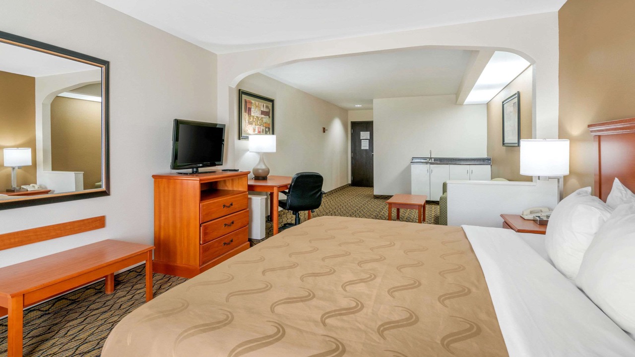 Photo of Bedroom in Jefferson City
