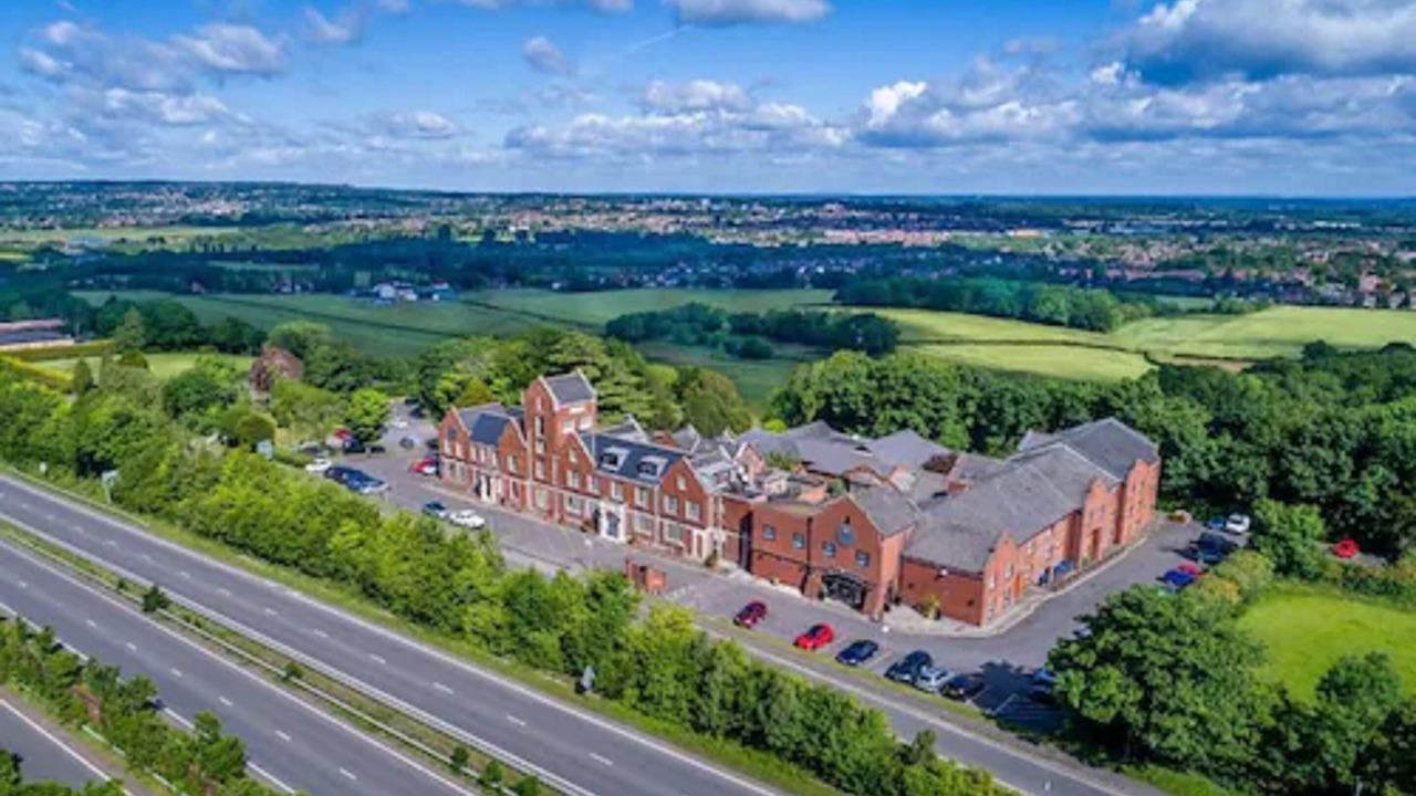 Photo of Outdoor in Seale