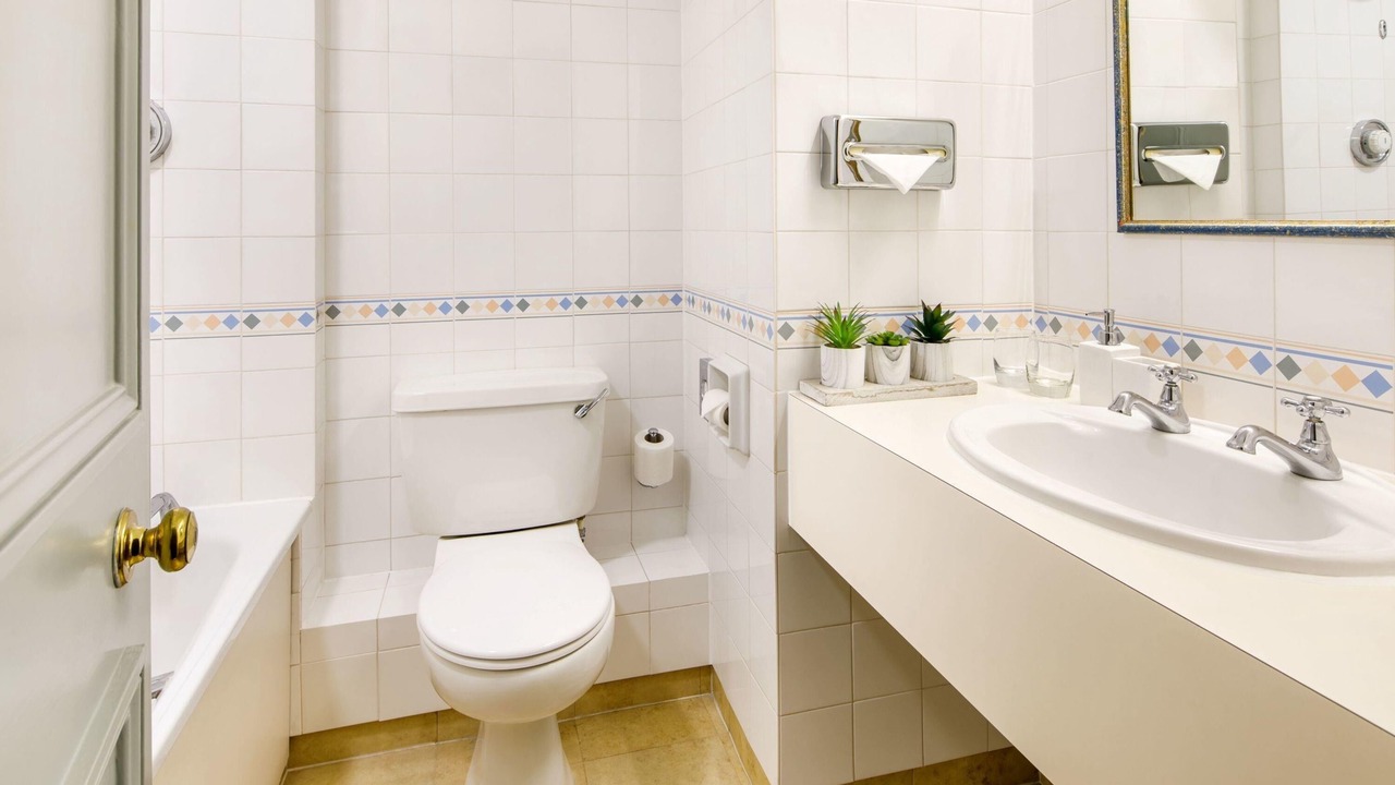 Photo of Bedroom in Little Stoke