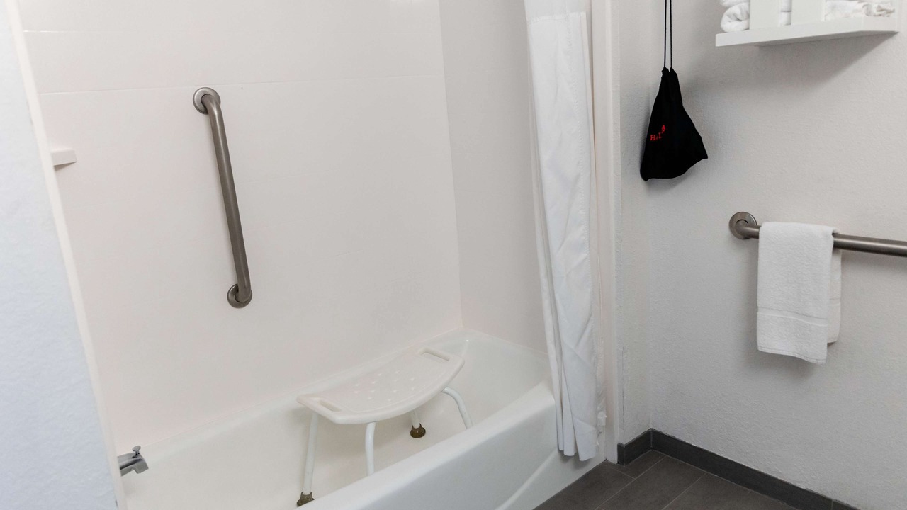 Photo of Bathroom in Scottsbluff