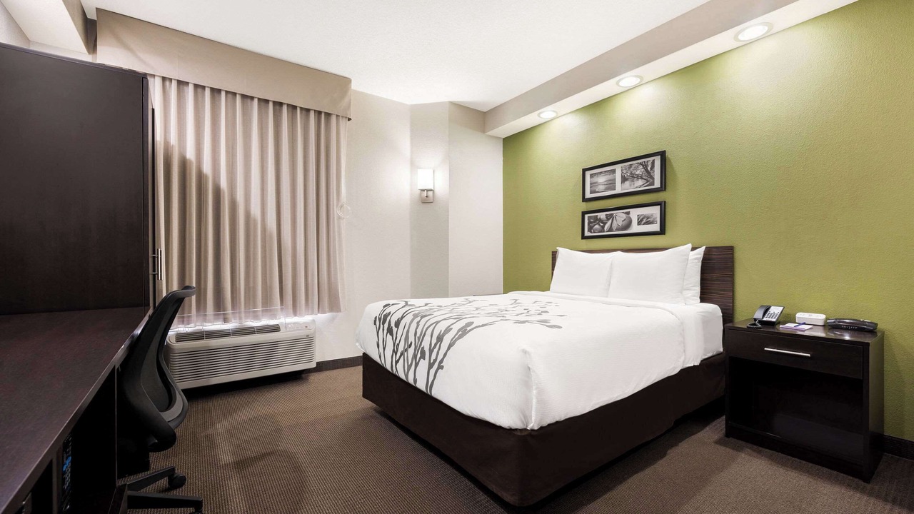 Photo of Bedroom in Athens