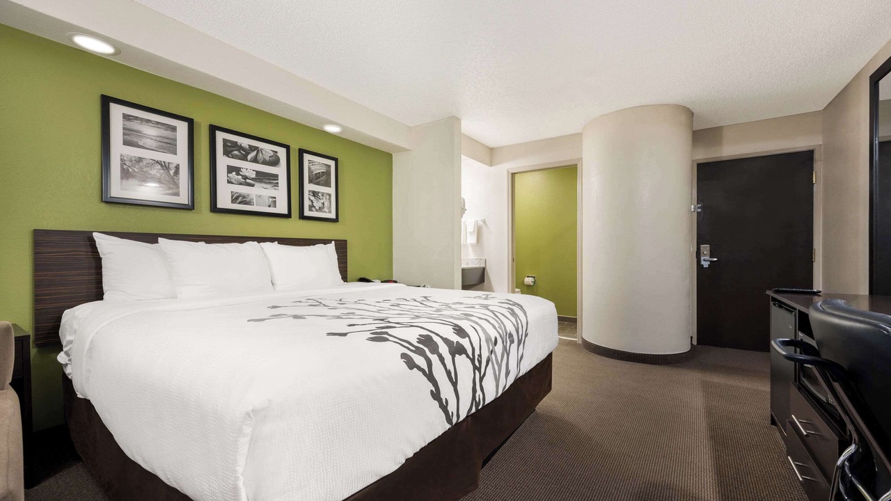 Photo of Bedroom in Athens